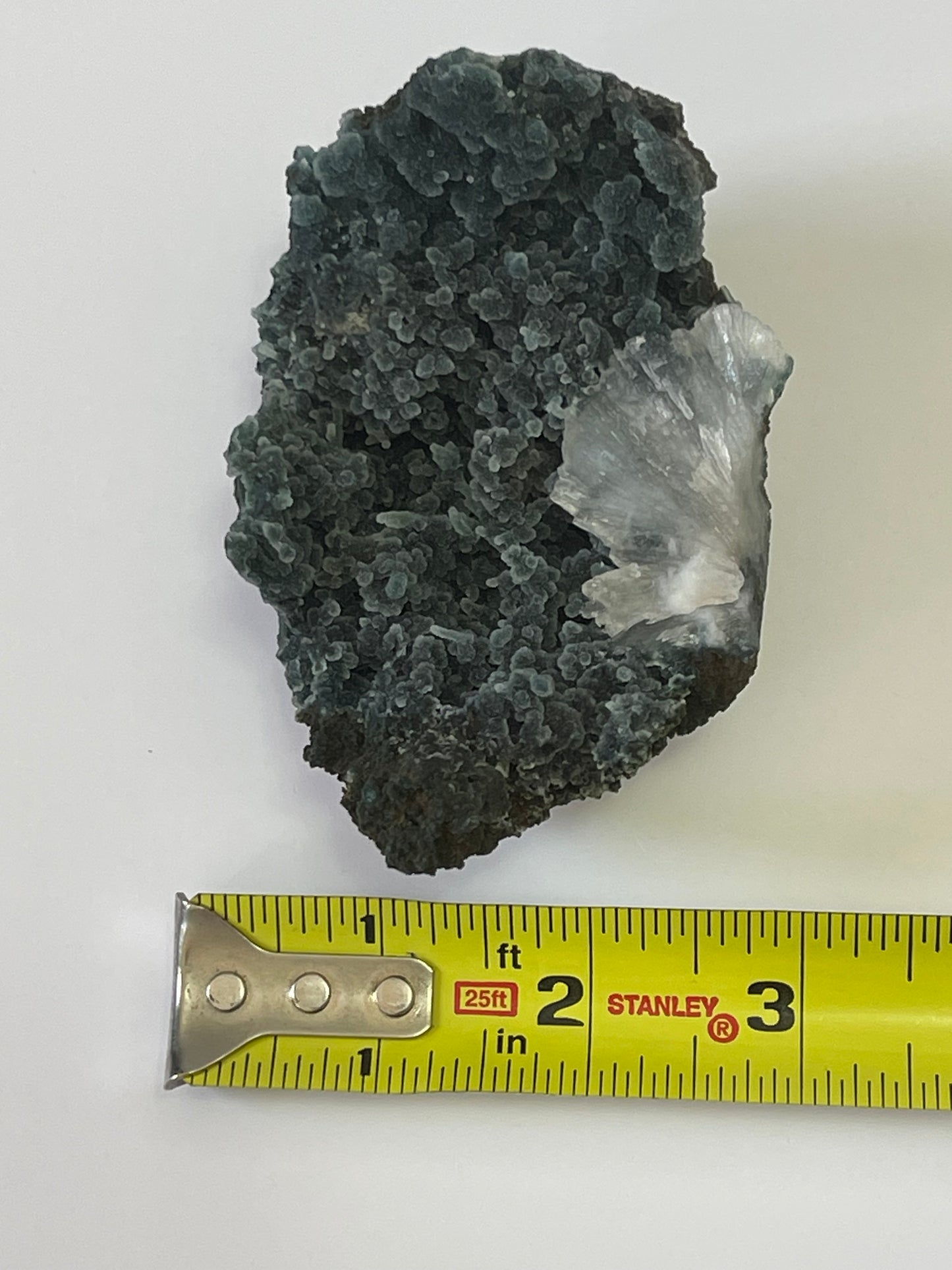 Green Chalcedony with Heulandite Raw Chalcedony Cluster Heulandite specimen Botryoidal Crystal Home Decor Rare Crystal Specimen Gift