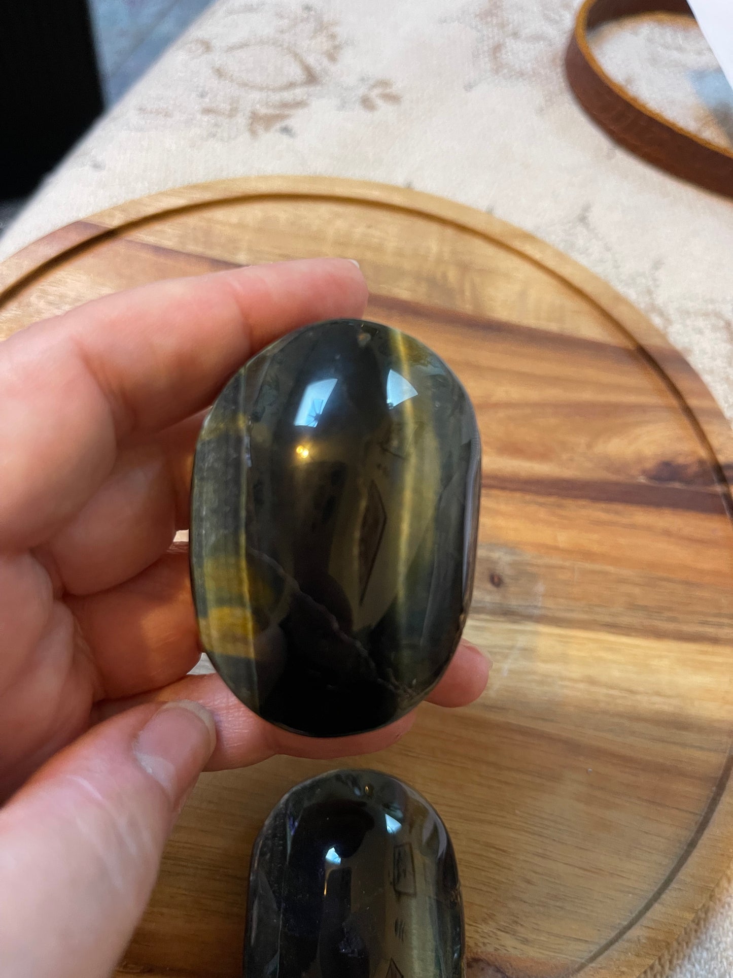 Blue Tiger’s Eys Palm Stone | Tigers Eye | Blue Tigers Eye