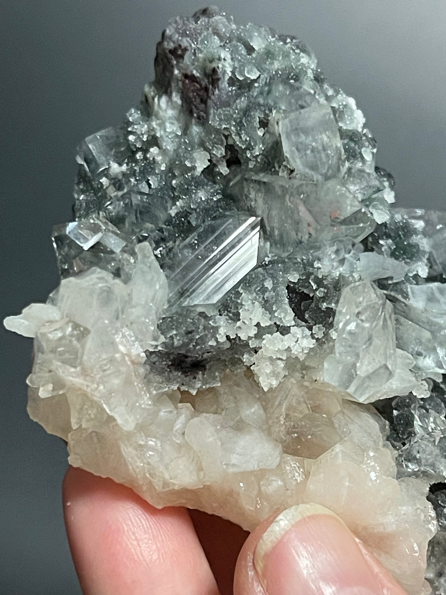 Black Chalcedony with Diamond Apophyllite Stilbite and Heulandite Druzy Crystal Cluster Zeolite Specimen Rare Crystal Home Decor Gift