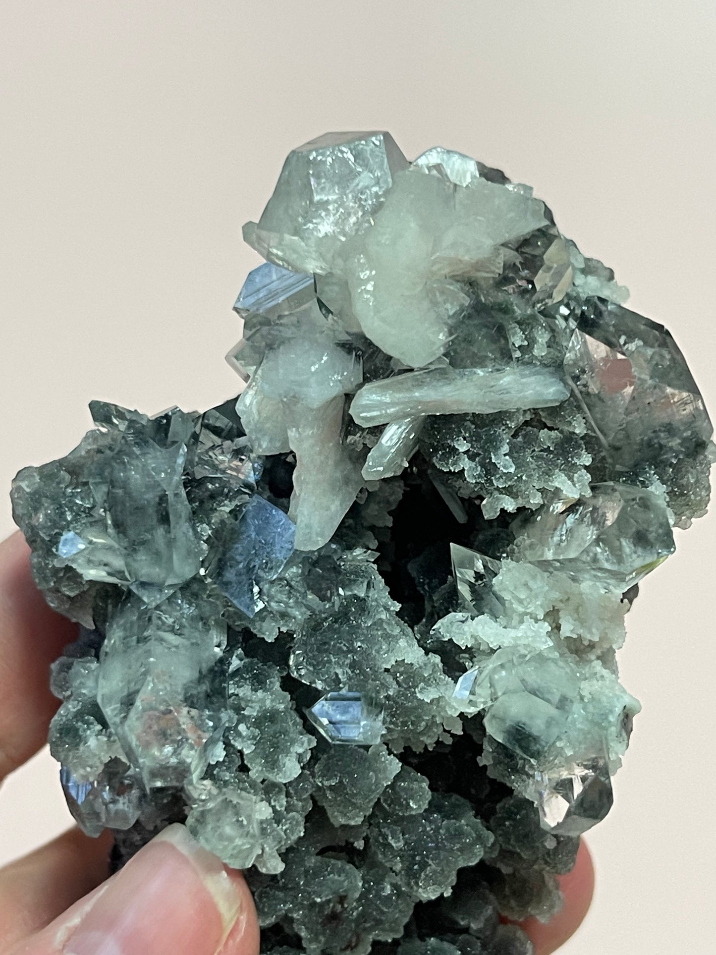 Black Chalcedony with Apophyllite, Stilbite and Heulandite Druzy Chalcedony Crystal Zeolite Specimen Crystal Home Decor Meditation Crystal
