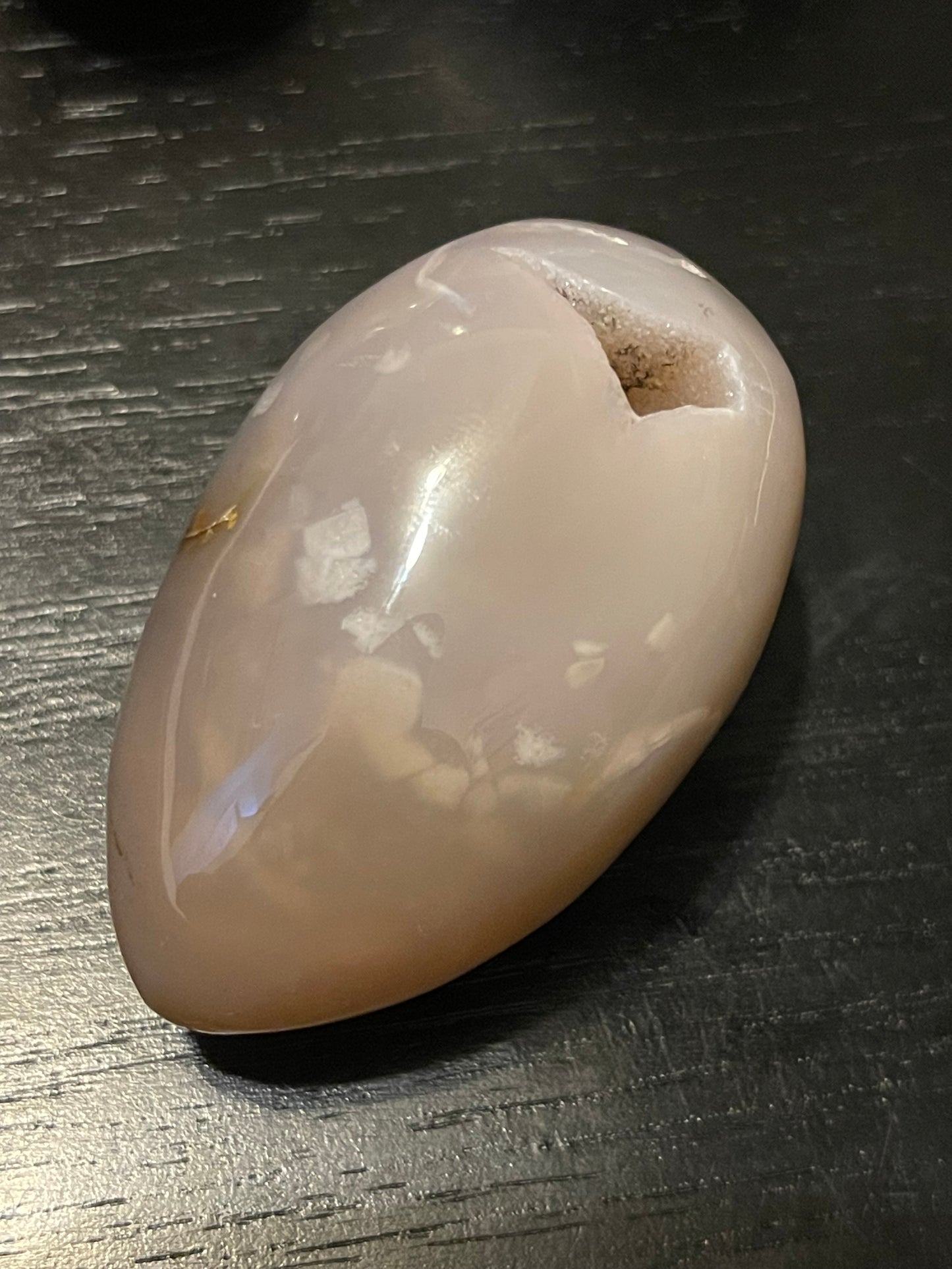 Agate Egg with Druzy Pocket | Druzy Agate Egg | Crystal Egg | High Quality Agate