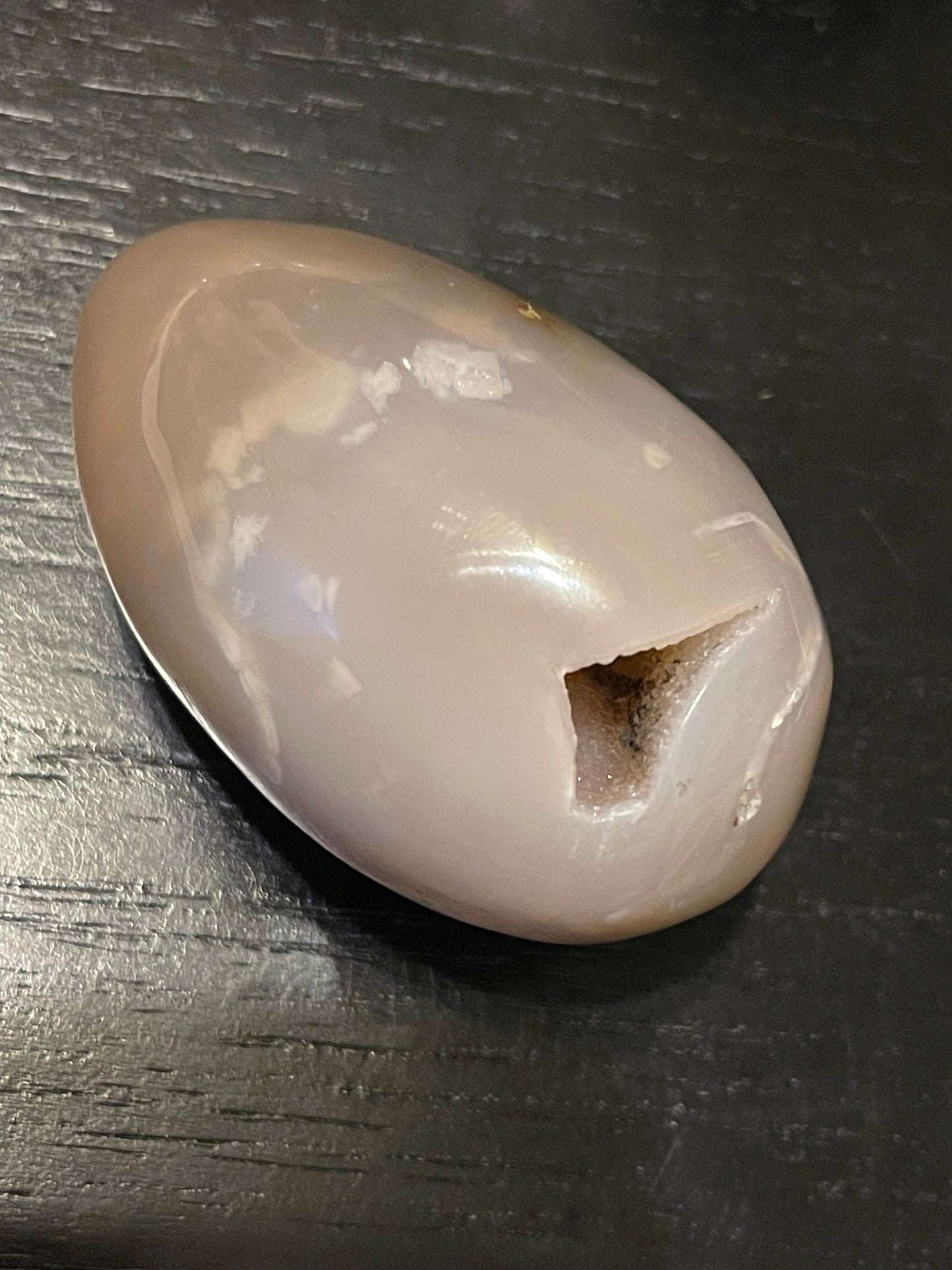 Agate Egg with Druzy Pocket | Druzy Agate Egg | Crystal Egg | High Quality Agate