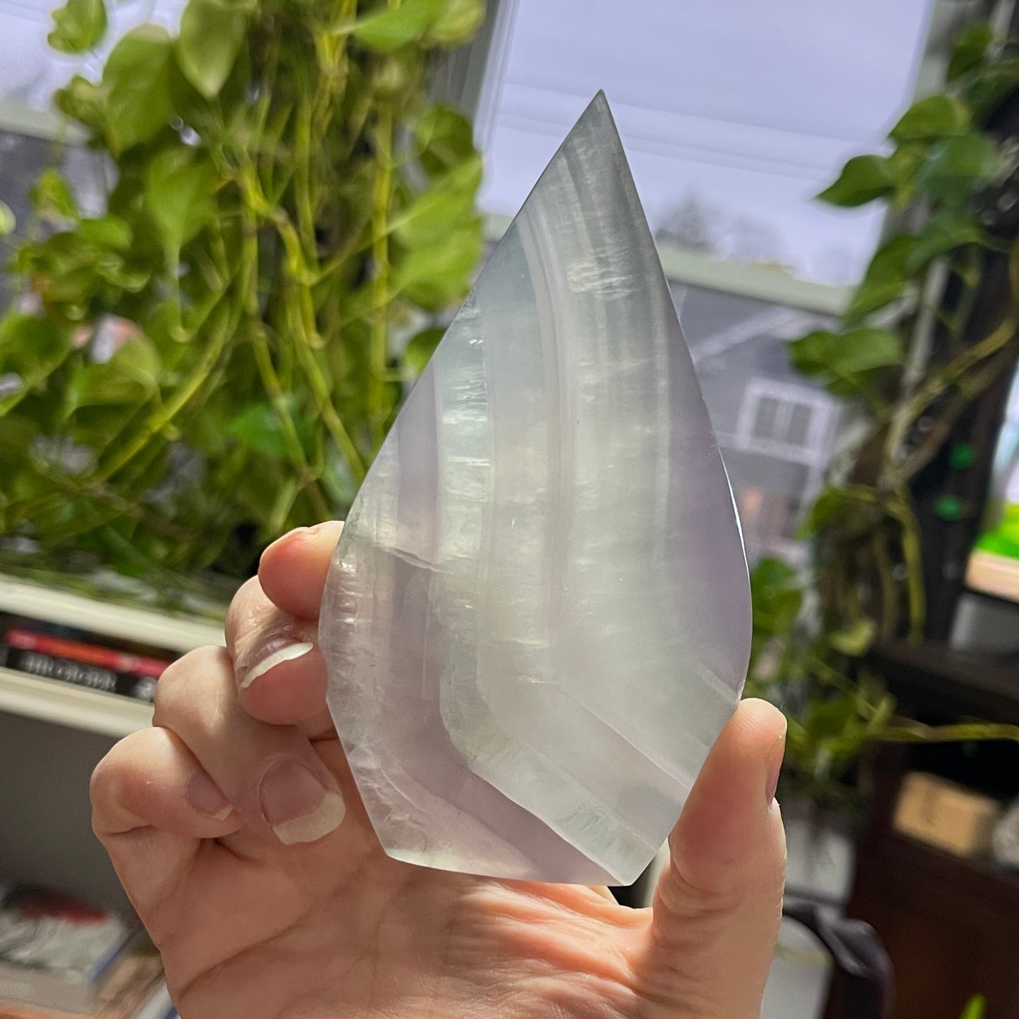 Yttrium Fluorite Freeform Flame Teardrop